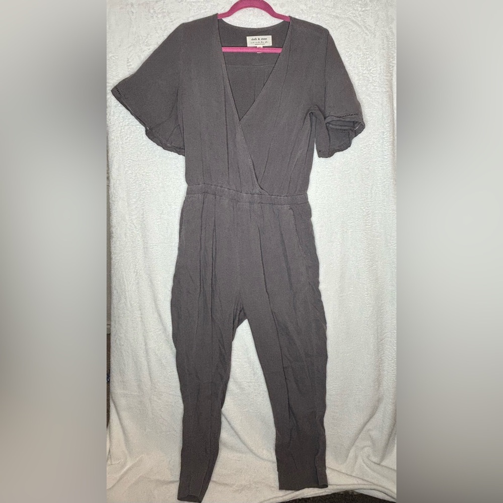 Anthropologie Cloth and Stone Flutter Short Sleeve Jumpsuit Small Gray